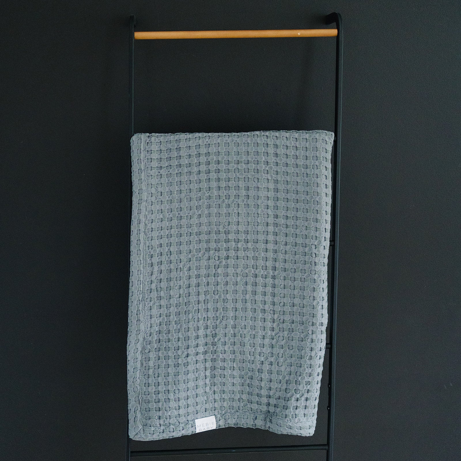 Steel Waffle Quilt