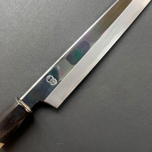 Yanagiba Knife, Shirogami 2 with iron cladding, mirror polished finish, Choyo range - Sakai Kikumori