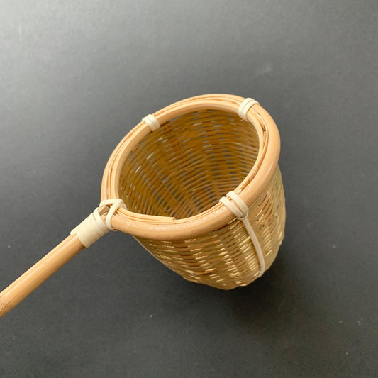 Tea strainer